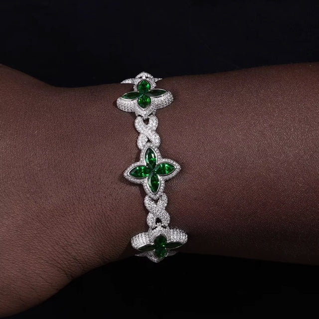 MOISSANITE BRACELET FERMOIR 4 FEUILLES